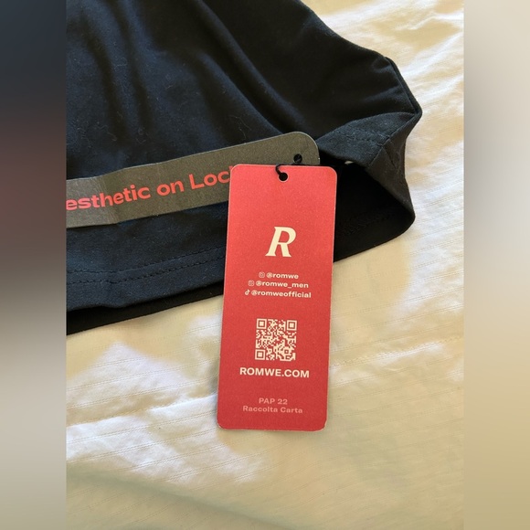 ROMWE / NWT/ Black Tee with Space Graphic/ “Take me Home” - Picture 8 of 12